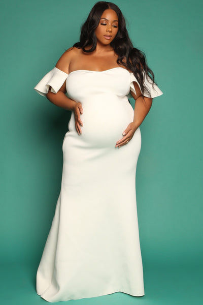 Elegant Red Maternity Gown, Plus size, gender reveal dress – Chic Bump Club